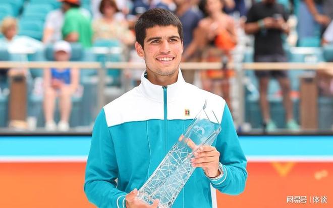 对兰德尔的 对兰德尔的