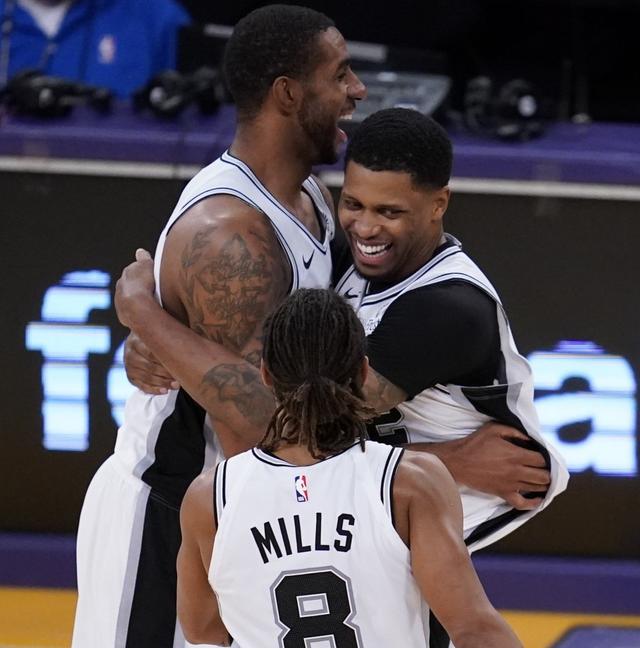 从纳格尔斯 从纳格尔斯