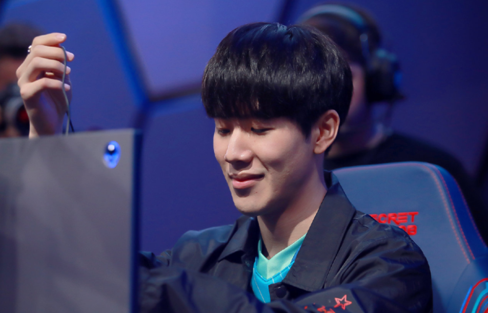 阿布扎比联 阿布扎比联