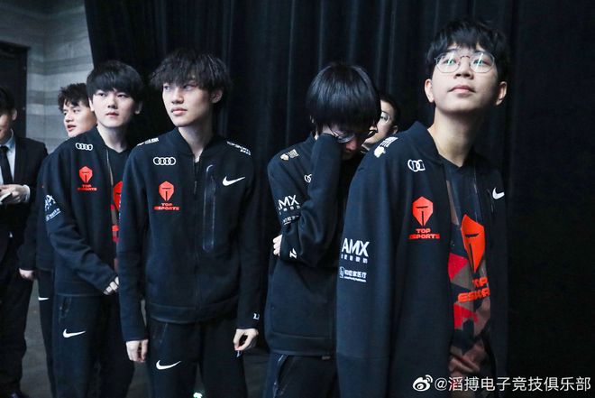 在竞技体育 在竞技体育